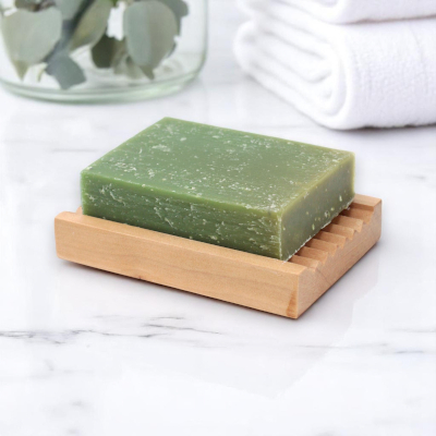 100g Gardener’s Scrub Soap Bar with poppy seeds, lemon and basil oils for deep garden cleanse.